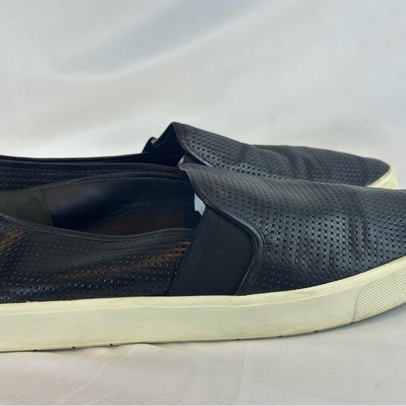 Vince Size 11 US / EUR 43, Black with white soles slide-on shoes - Picture 9 of 11
